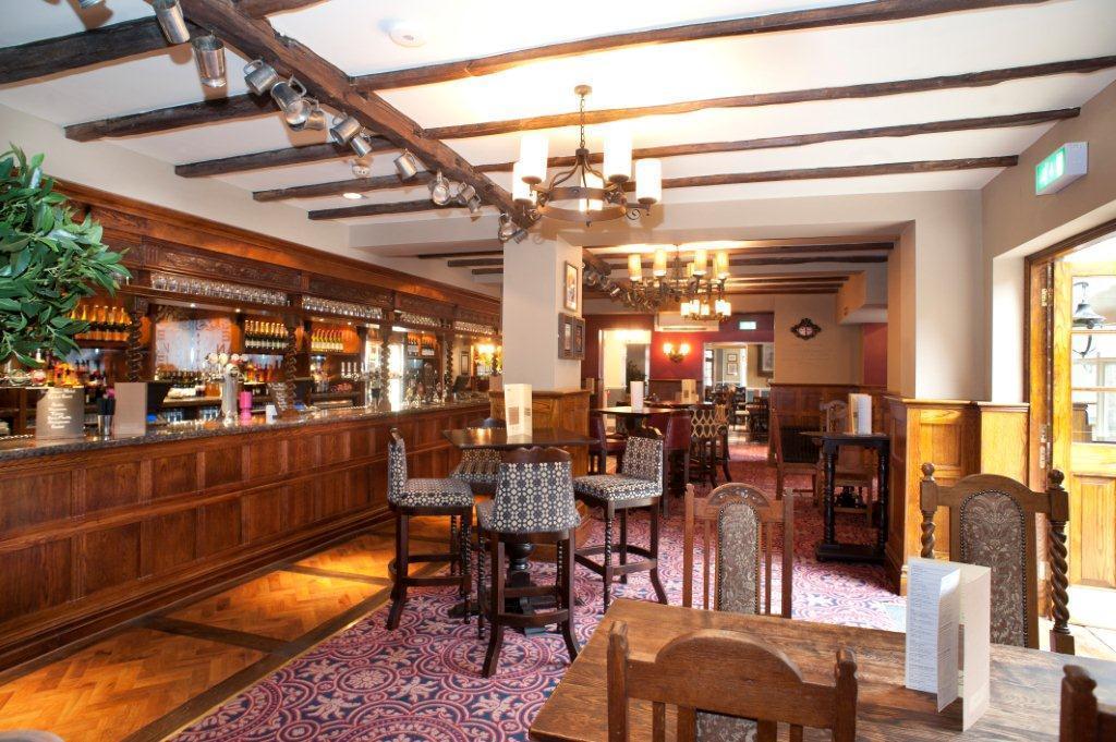 The Swan Hotel Leighton Buzzard Exterior photo